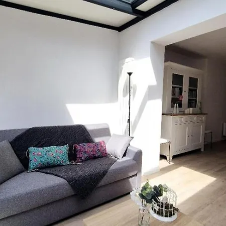 Maison Moderne, Animaux Ok - 6 Pers. - Fr-1-879-21