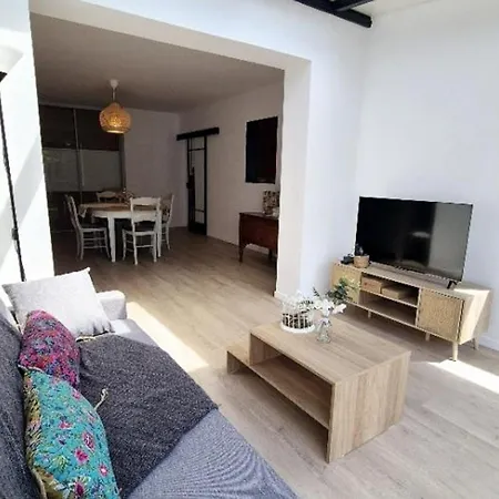 Maison Moderne, Animaux Ok - 6 Pers. - Fr-1-879-21 * Rochefort